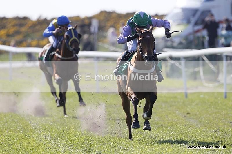  GRD 030510 190 - Guernsey Race Day 03/05/10