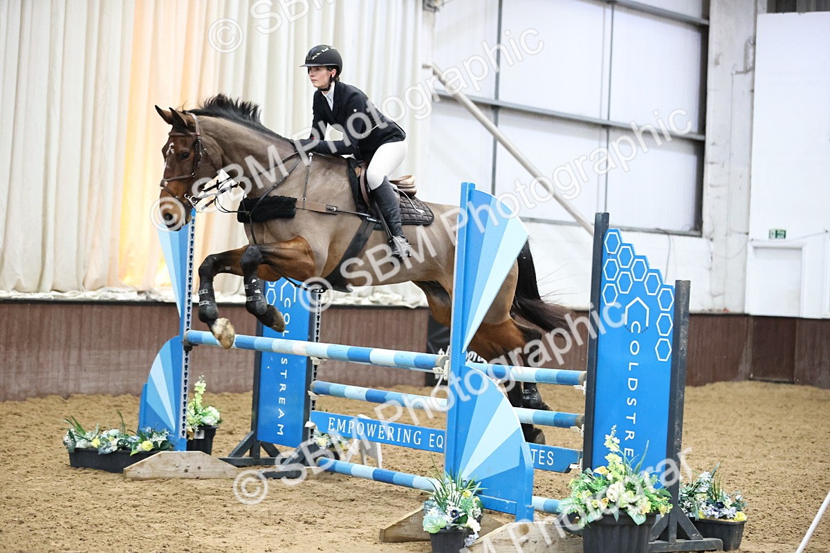 SBM_005641 - Class 17 - Senior Newcomers 1.10m