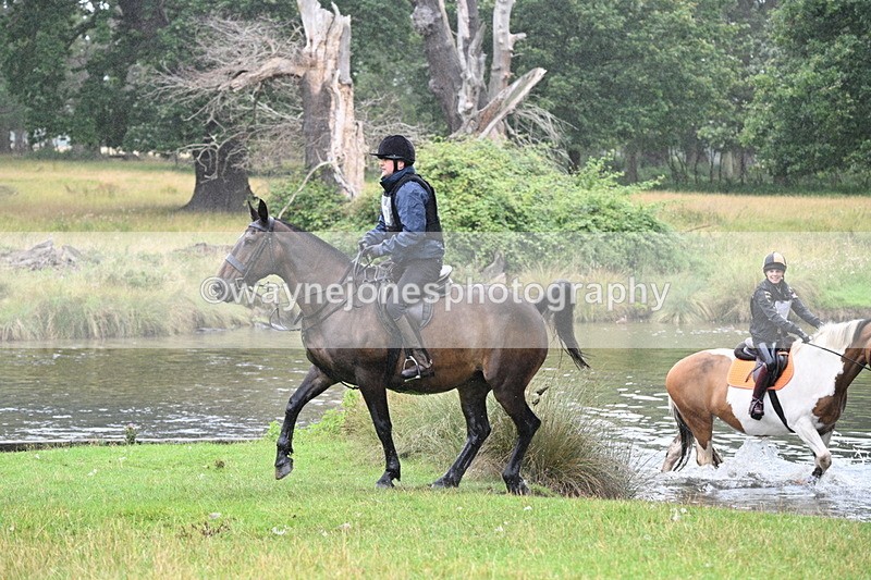 WJ7_8113 - Time at Water 11:06 to 11:21