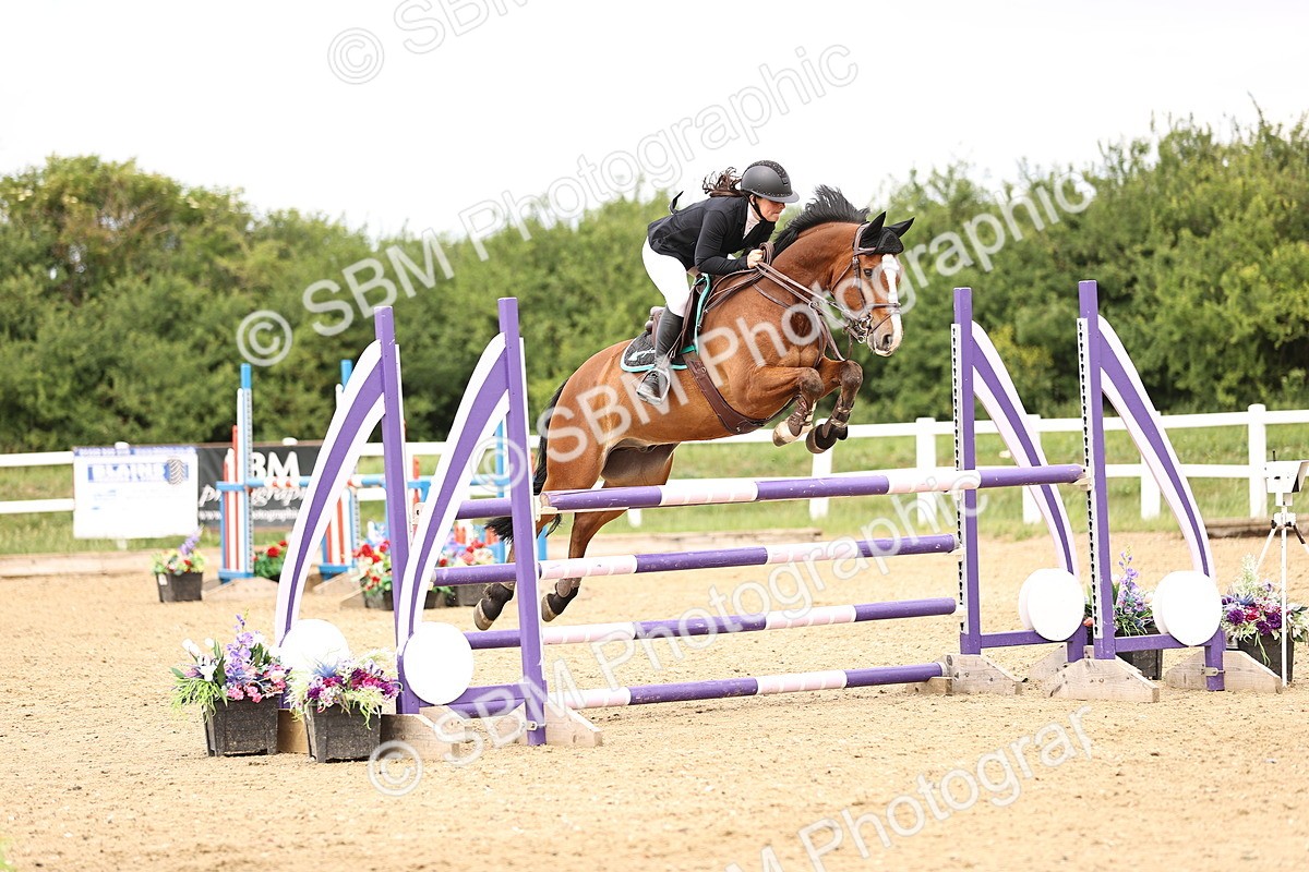 SBM_007798 - Class 19 - Senior Newcomers - 1.10m