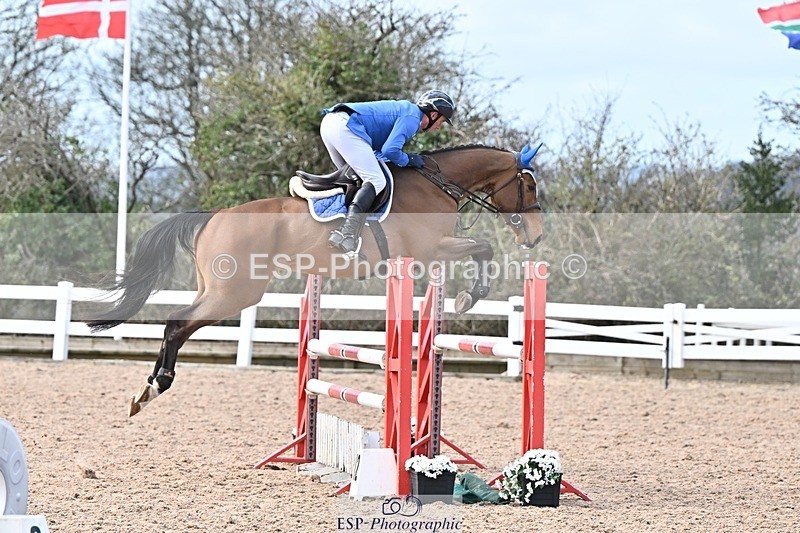 250328-113518-01379 - Cls 9 Discovery and 1m