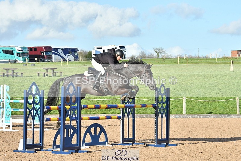 240306A-161933-02418 - Cls 5 Foxhunter and 1.20m Open