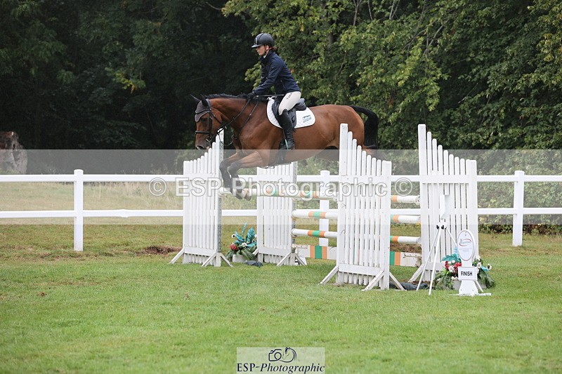 250830A-131928-06632 - Cls 16 Snr Newcomers and 1.10m Open