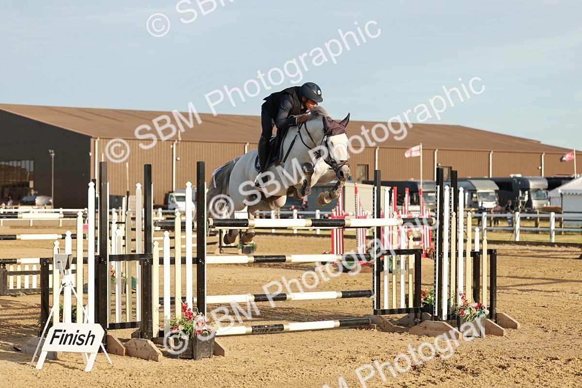 SBM_009104 - Class 6 - National 1.30m 1.40m Open Handicap