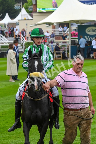 100923-Pony Race 2-0176 - Pony Race 2 12.45 The Dragon (TV and Film) Studios Pony Race 148cm & Under