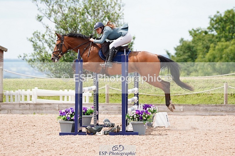 250608-130124-02796 - Cls 9 Pony Newcomers and 1m