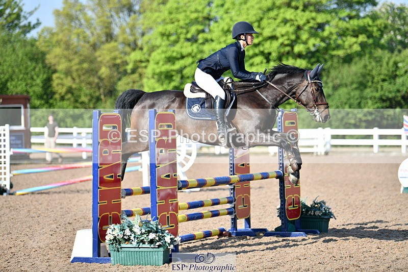 240512A-082839-16857 - Cls 39 British Novice and 90cm Open