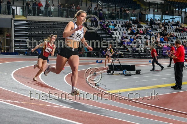 SeniorInd25-925355 - Track Female Set Two