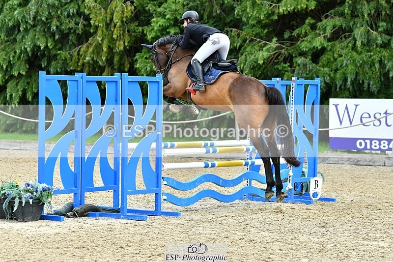 230715-093317-32259 - Cls 84 4 yr old Champ