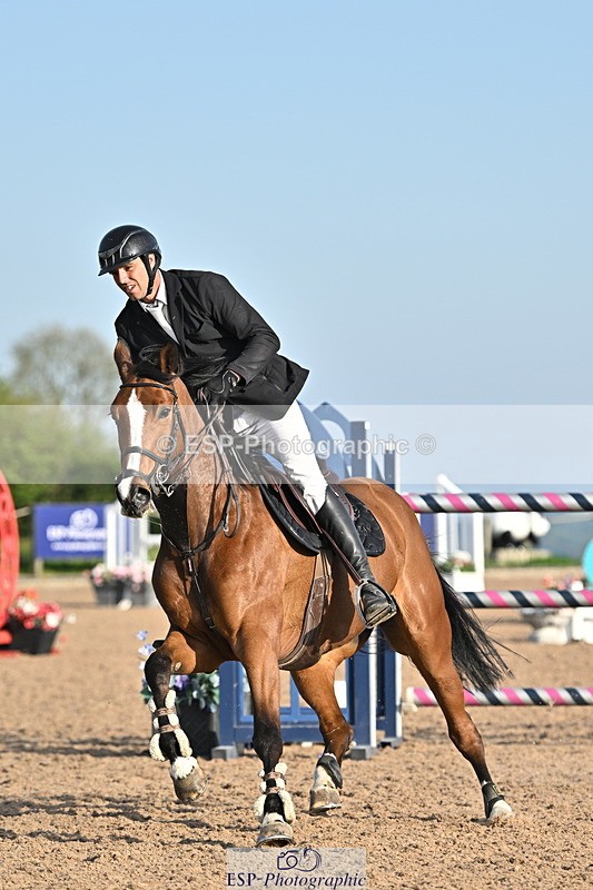 240511A-183906-15726 - Cls 39 Chard Equ Derby