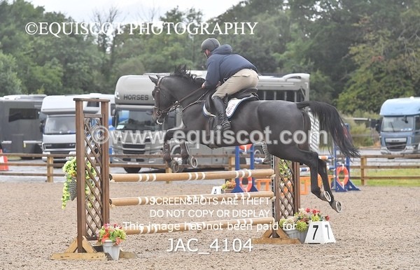 JAC_4104 - CLASS 5 Senior Discovery/ 1m Open
