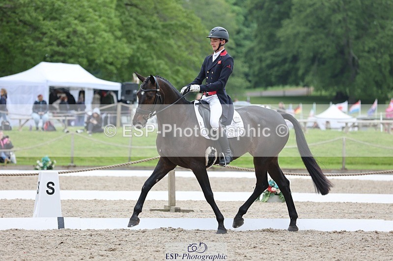 240523-173638-06179 - 325-MIDNIGHT_ENDEAVOUR-Tom_Jackson