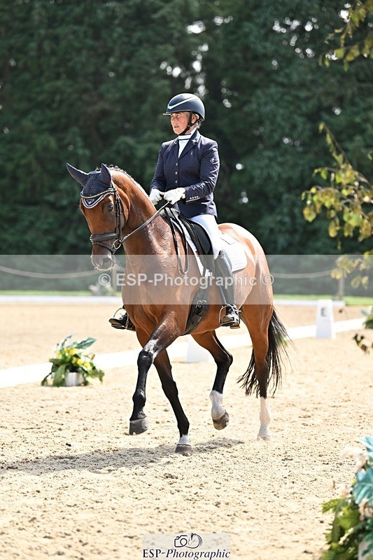 240811-143032-06378 - 231-Louise.Hutchinson-Donnarella