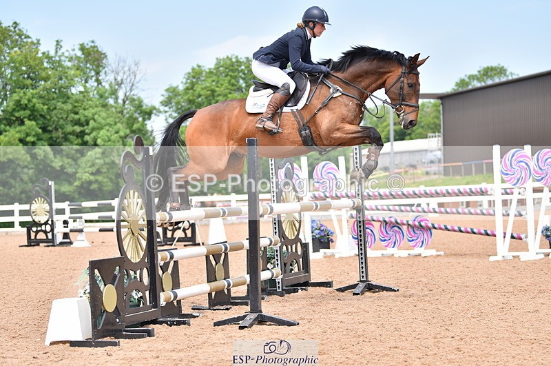 230609A-135515-01327 - Cls 12 1.05m Amateur Qualifier