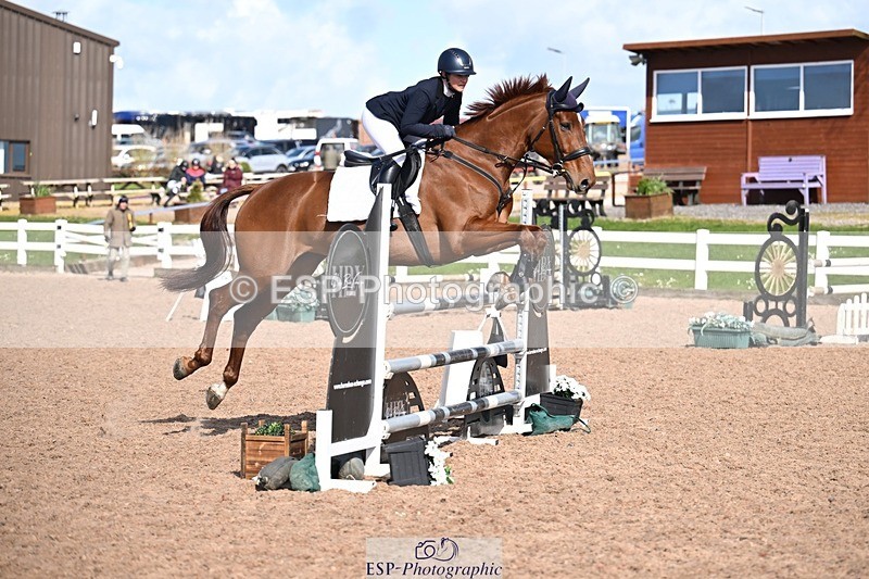 260328-140930-04001 - Cls 24 1.05m Amateur Quali