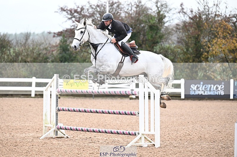 251105-143133-00899 - Cls 06 Fox & 1.20m