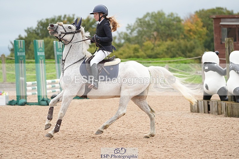 250920-093544-00495 - Cls 3 Pony Intro 70cm