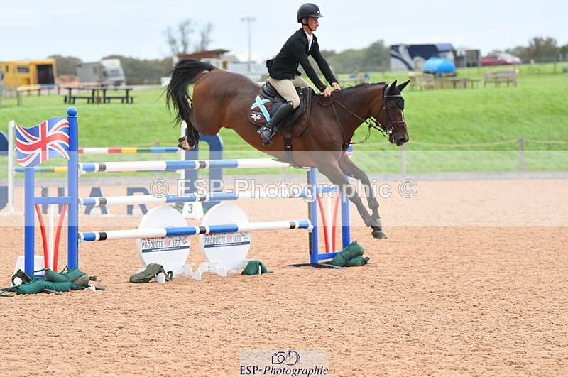 230927A-235502-00569 - Cls 6 National 1.30m