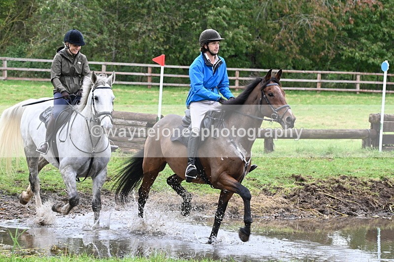 WJ6_6546 - Time at Photographer 12:41 to 13:05