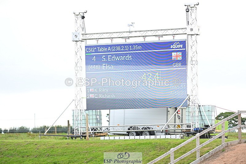 230721A-103530-05373 - Cls 6, 2 Star Medium 1.35m