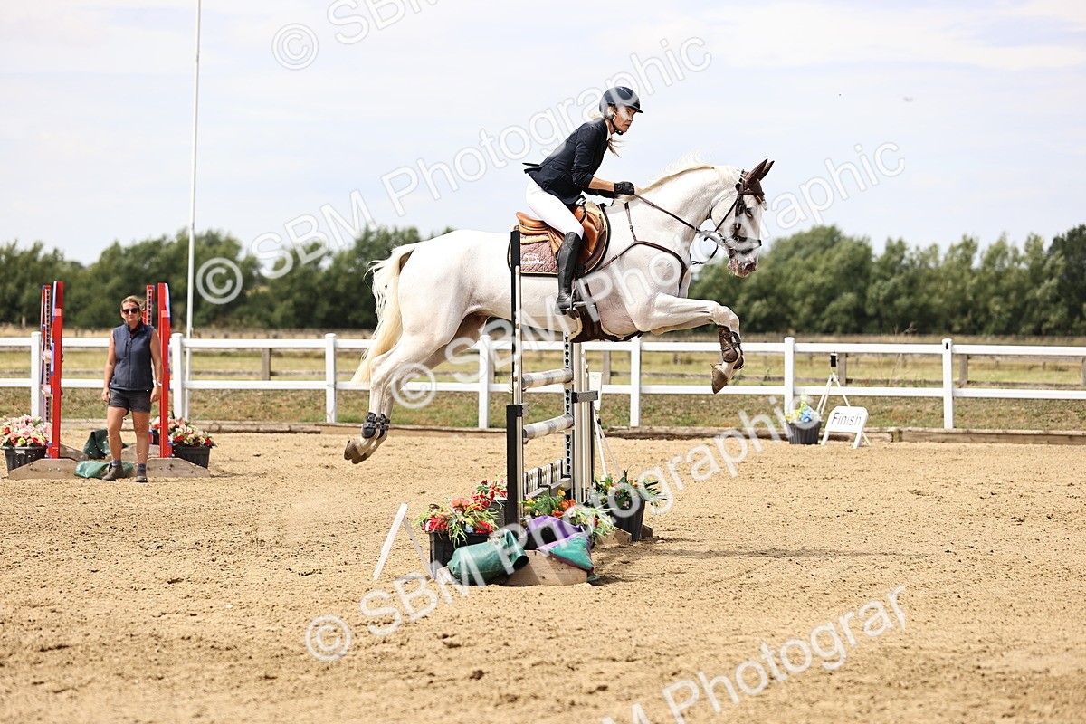 SBM_010399 - Class 9 - Senior Foxhunter - 1.20m Open