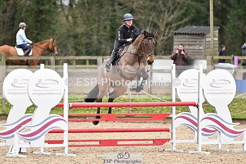 250201A-131617-00773 - Cls 03 Local Horse 110cm