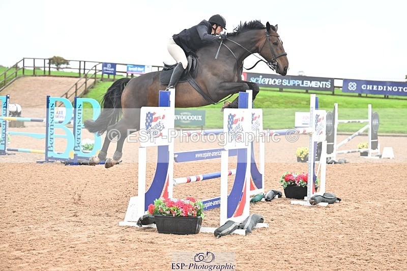 251003-132230-01098 - Cls 3 Foxhunter and 1.20m