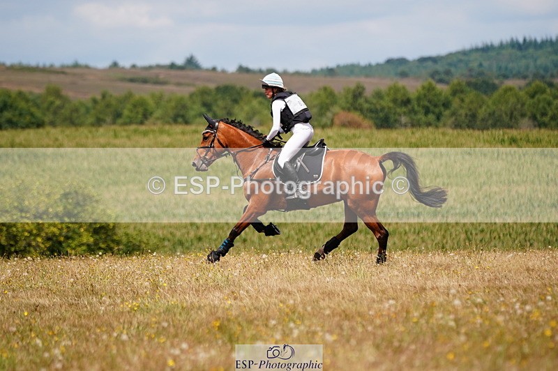 250802A-125806-04198 - B-082-Esther.Cook-GRANDISSIMO
