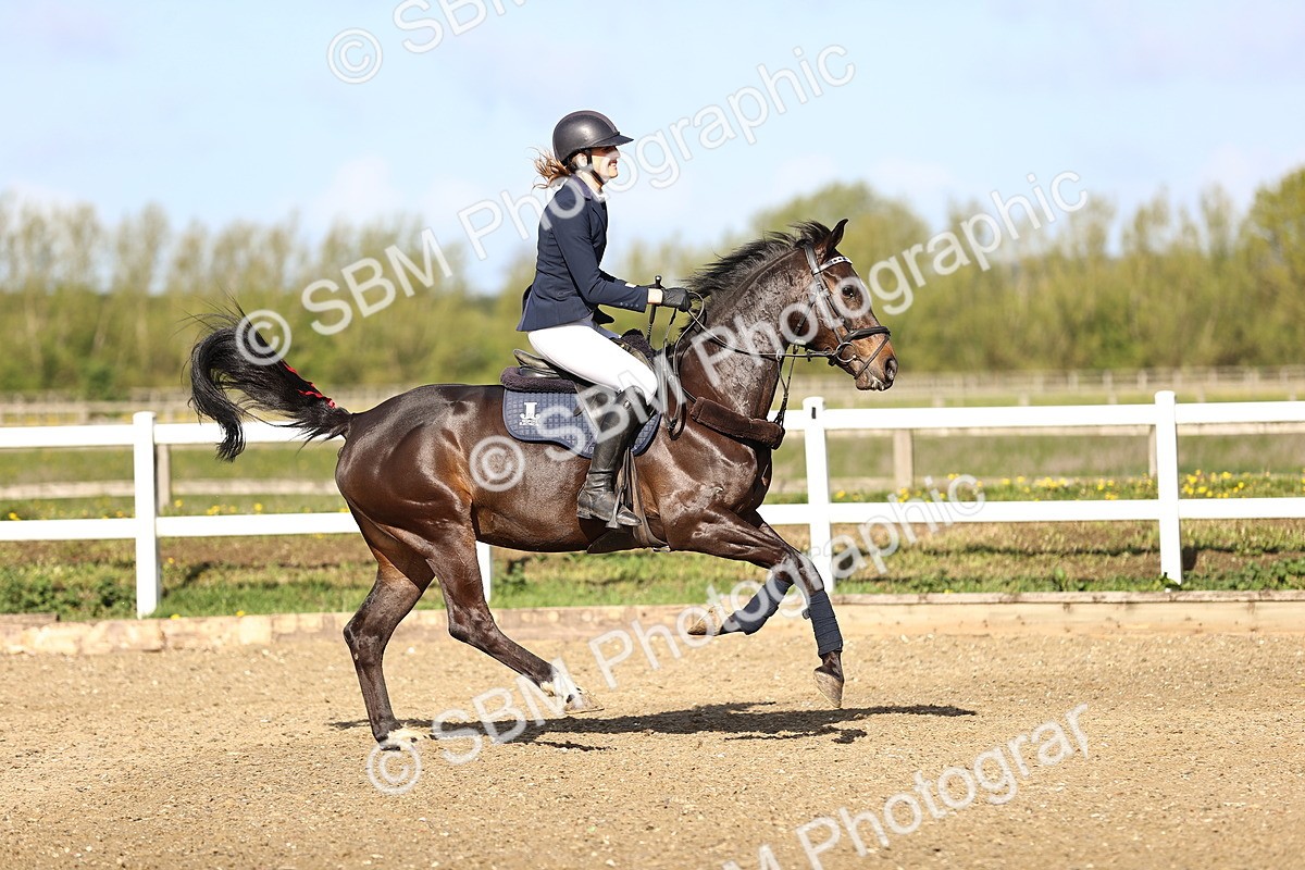 SBM_002952 - Class 14 - Clear Round