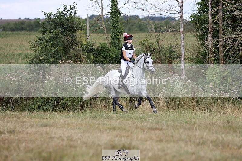 250802A-123935-03579 - B-079-Claudia.Groves-QUICKSILVER