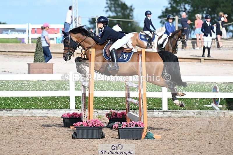 260627-175958-05910 - Cls 27 Foxhunter and 1.10m