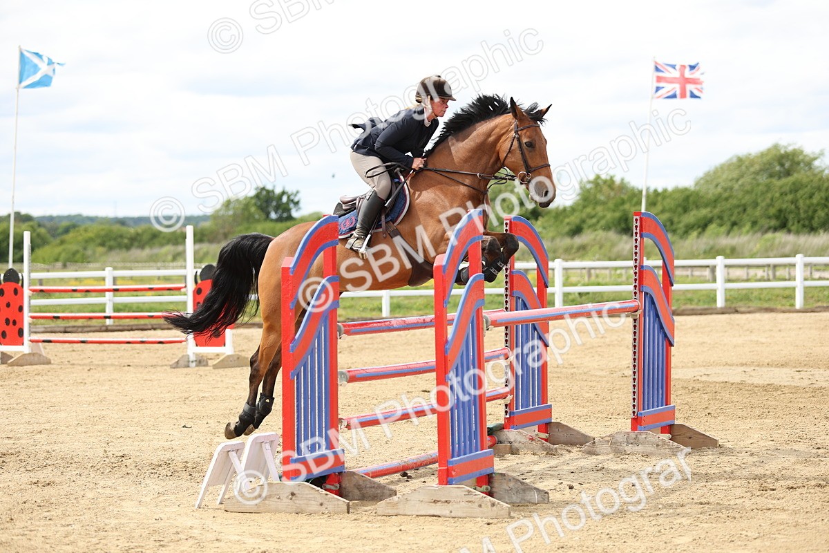 SBM_001374 - Class 5 - Senior Foxhunter - 1.20m