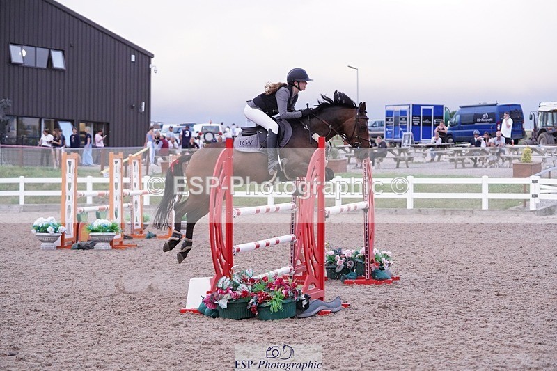 250628-204450-08656 - Cls 26 Pony Foxhunter & 1.10m Open