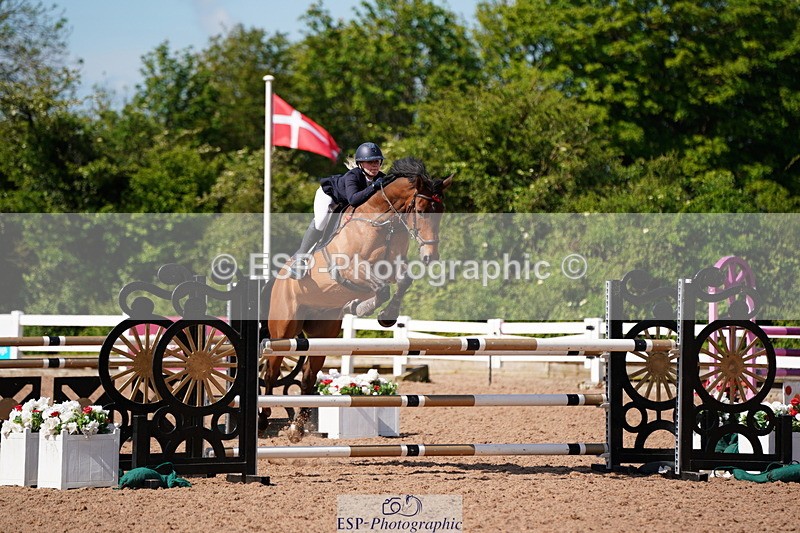 240525A-094600-05173 - Cls 13 Snr 1.05m and 1.10m