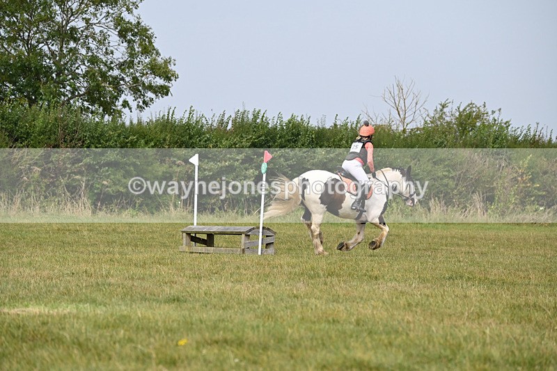 WJ6_1422 - 60cm XC Time 12:55 to 13:19