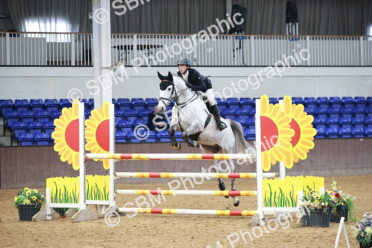 SBM_000641 - Class 4 - Senior Newcomers - 1.10m