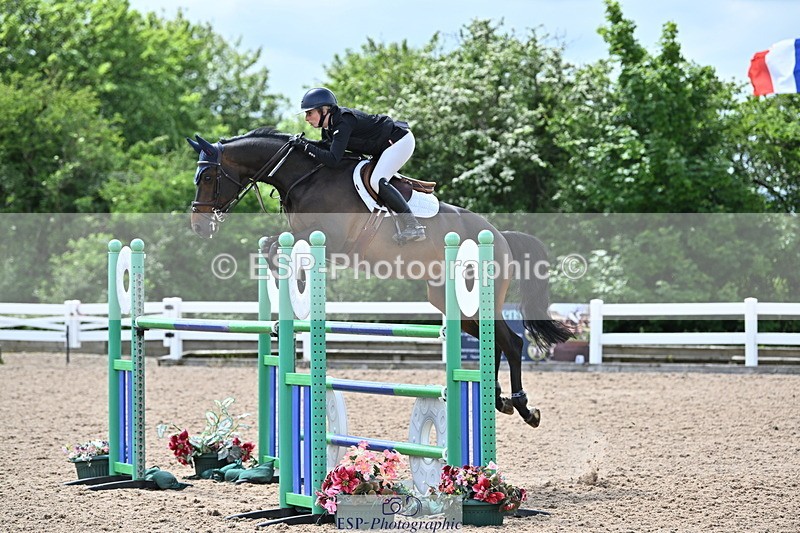 240523A-141826-02066 - Cls 5 National 1.30m