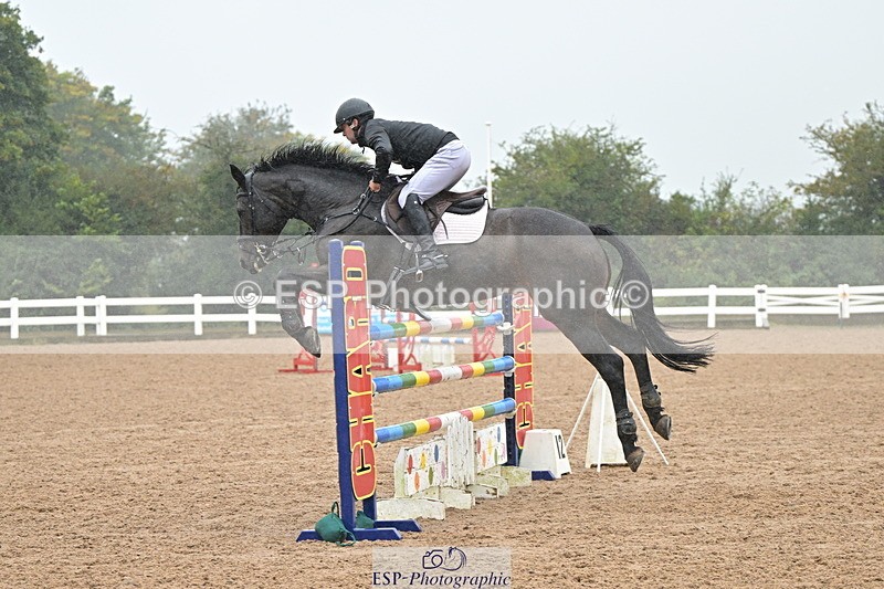 240925A-141534-01092 - Cls 5 Foxhunter and 1.20m Open