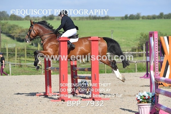 BPP_7932 - CLASS 3 Senior BritiNovice/ 90cm Open