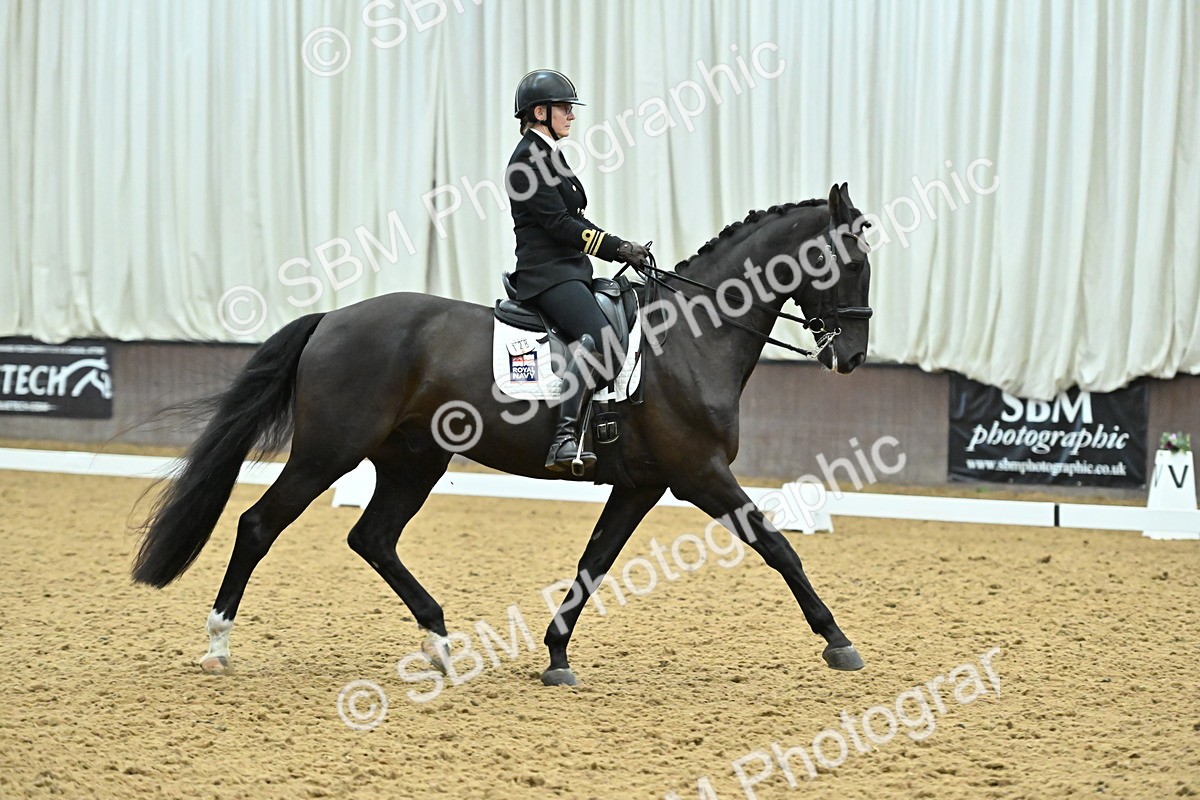 SBM_007815 - Class 84 - Advanced Medium 5