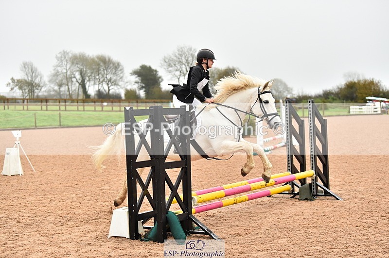 231118A-091522-00761 - Cls 16+17 Club and Schools 60cm