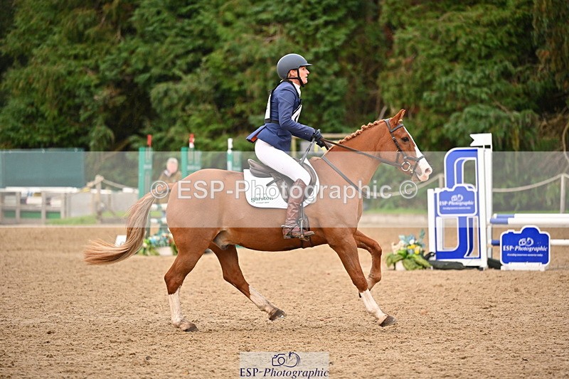 251026A-171641-27003 - H-654-Philippa.Skelton