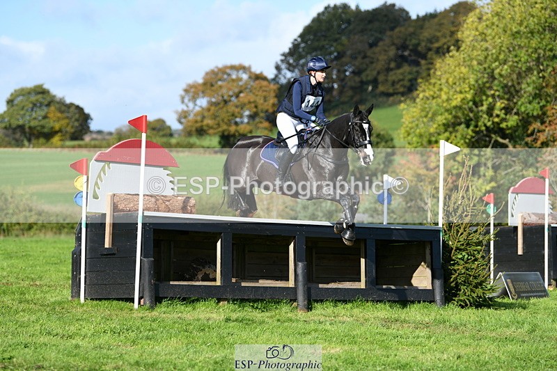 251024A-125116-11742 - B-144-Annabel.Carthy