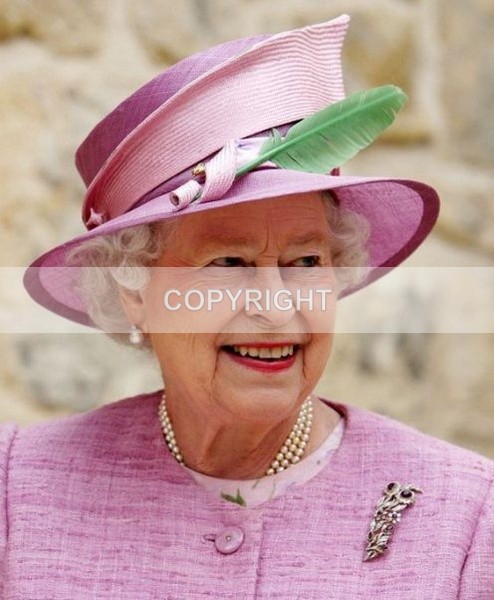 (E-110)  A Memorable Person - English Royals