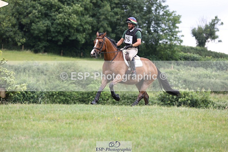 230625-115947-03954 - XC 90cm 12.00 to 13.00