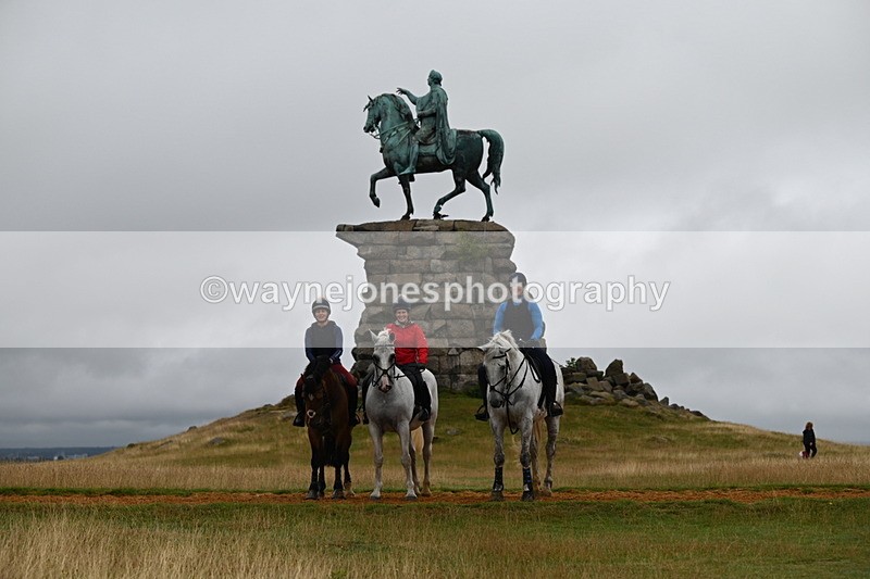 DSC_2327 - Time at Statue 12:34 to 12:56