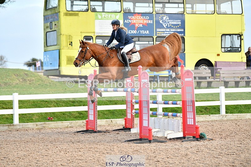 240124A-152810-00950 - Cls 6 National 1.30m & 1.40m