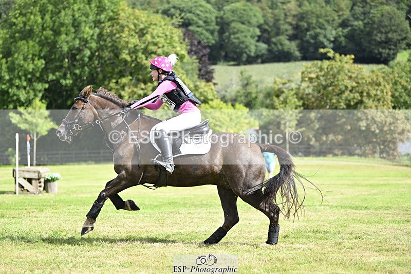 240825X-104025-31411 - 70cm XC 10.00 to 11.00