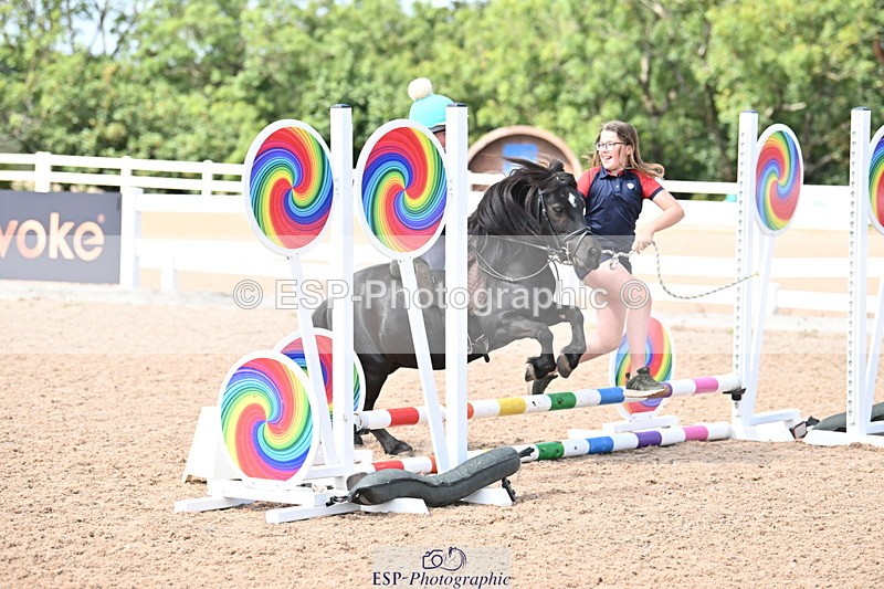 250821B-144530-00856 - Group D - Thomasina