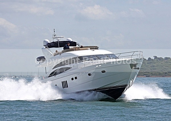 090614 SALLY SLADE IMG_1160 - Flybridge Cruisers